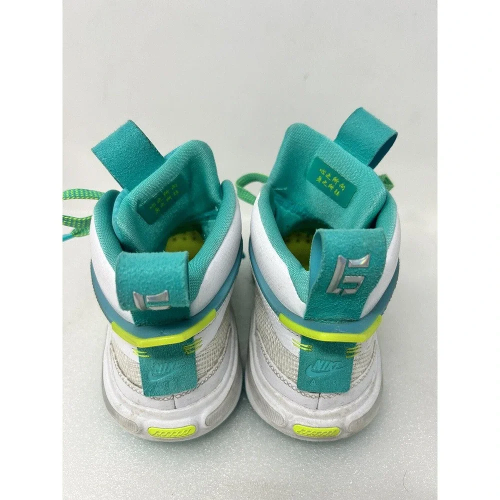 Nike shoes have